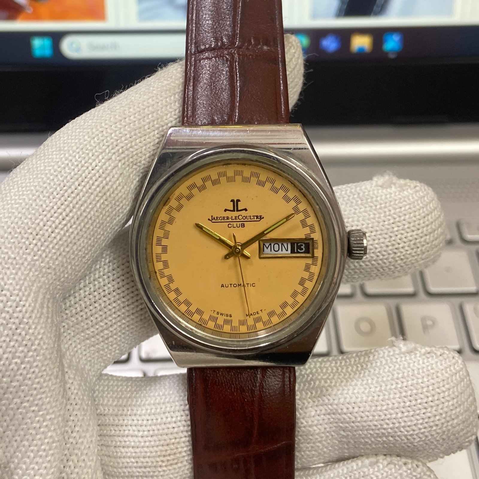 Vintage Jaeger Lecoultre Club Automatic AS 2066 Mustard Face Brown Band Men's Wrist Watch JL10